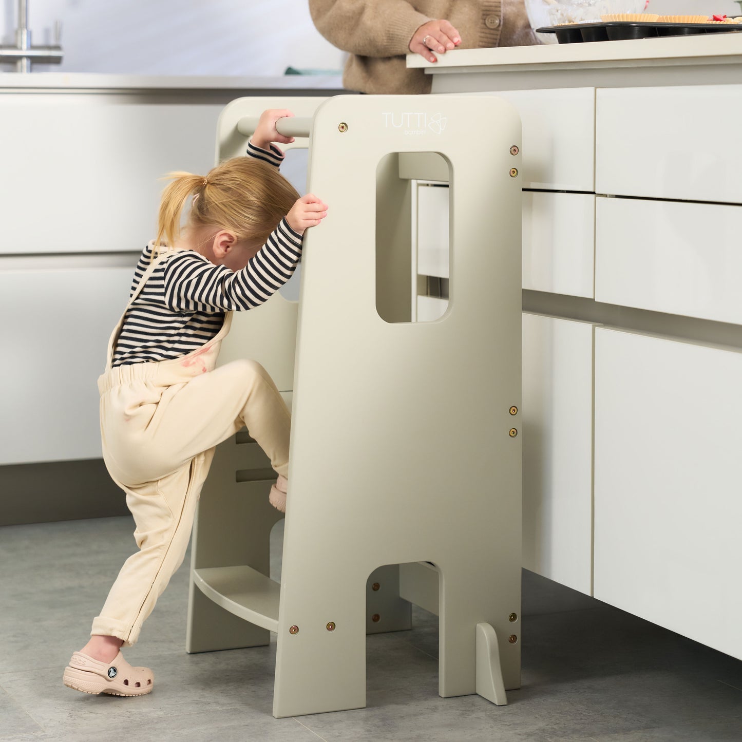Tutti Bambini Helping Hands Montessori Toddler Learning Tower