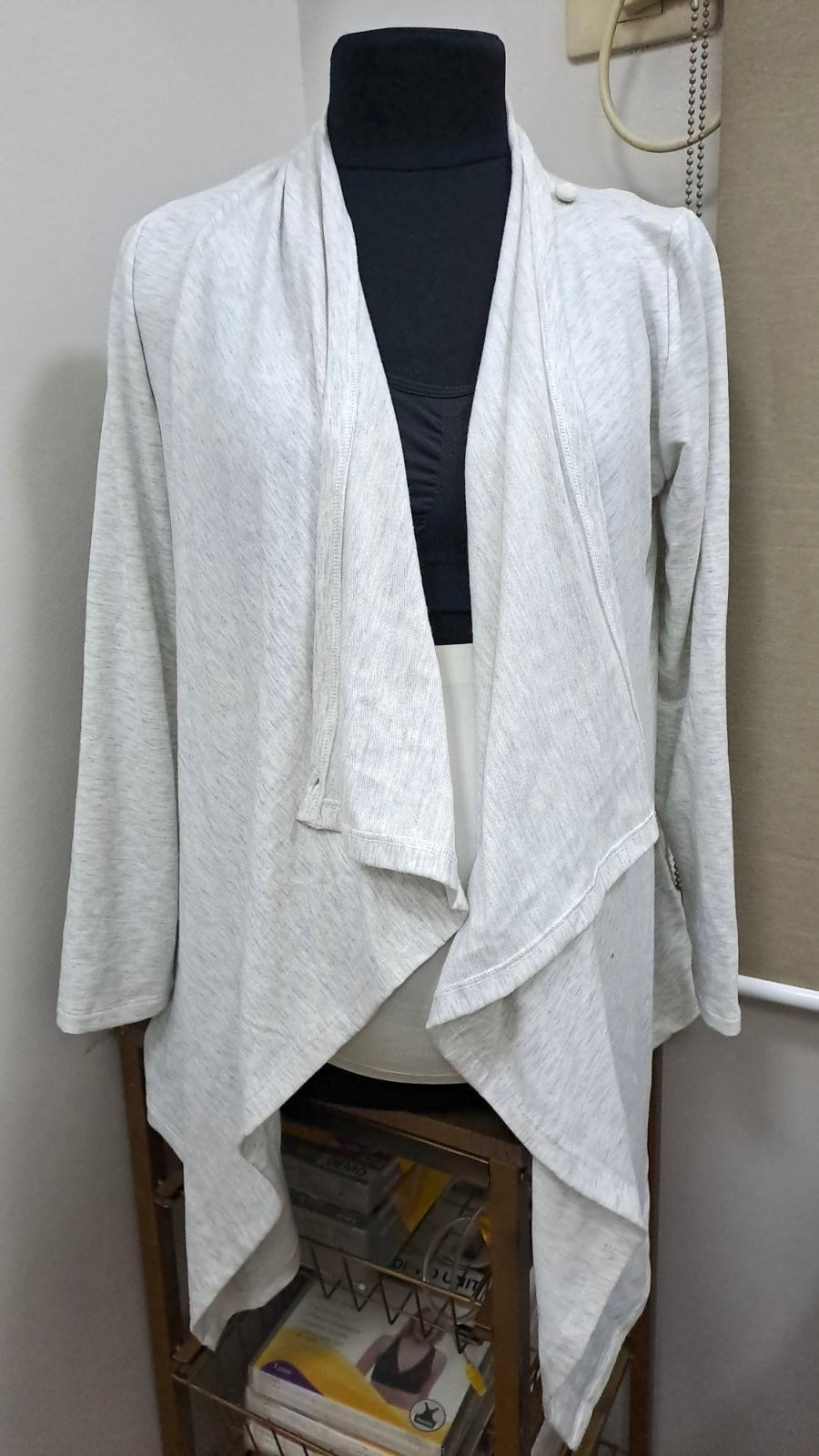 Love Mama Lana Cardigan/Nursing Cover