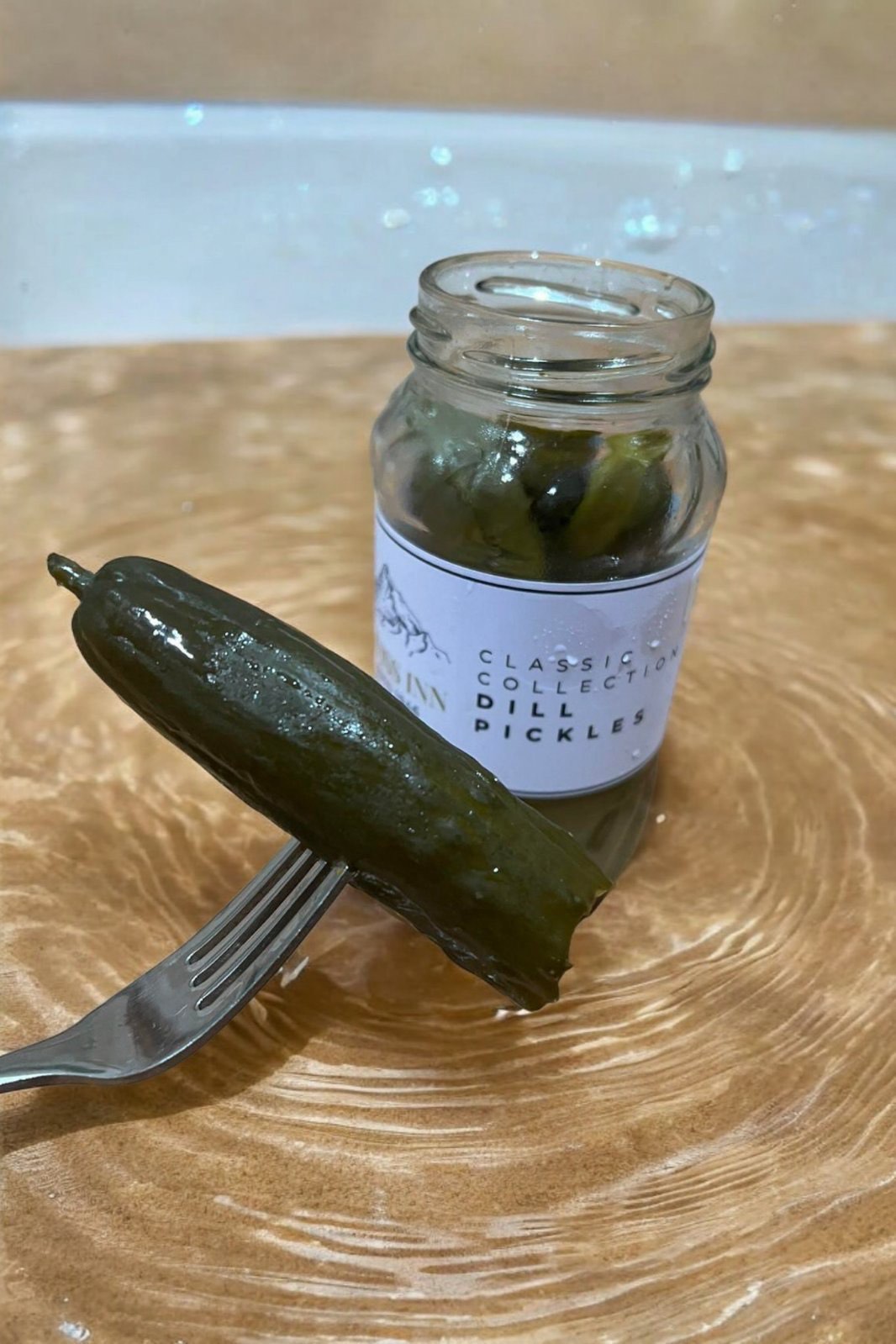 Old Swiss Inn All Natural Dill Pickles