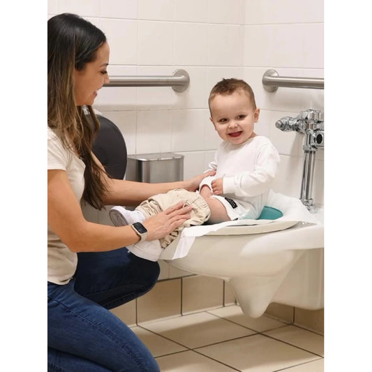 Prince Lionheart Tinkle to Go Foldable Potty