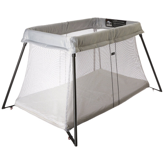 Baby Bjorn Travel Crib Lite