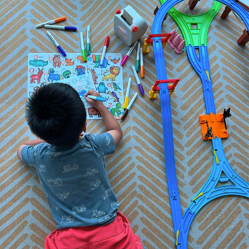 Doodle and Play Large Reusable Coloring Mat