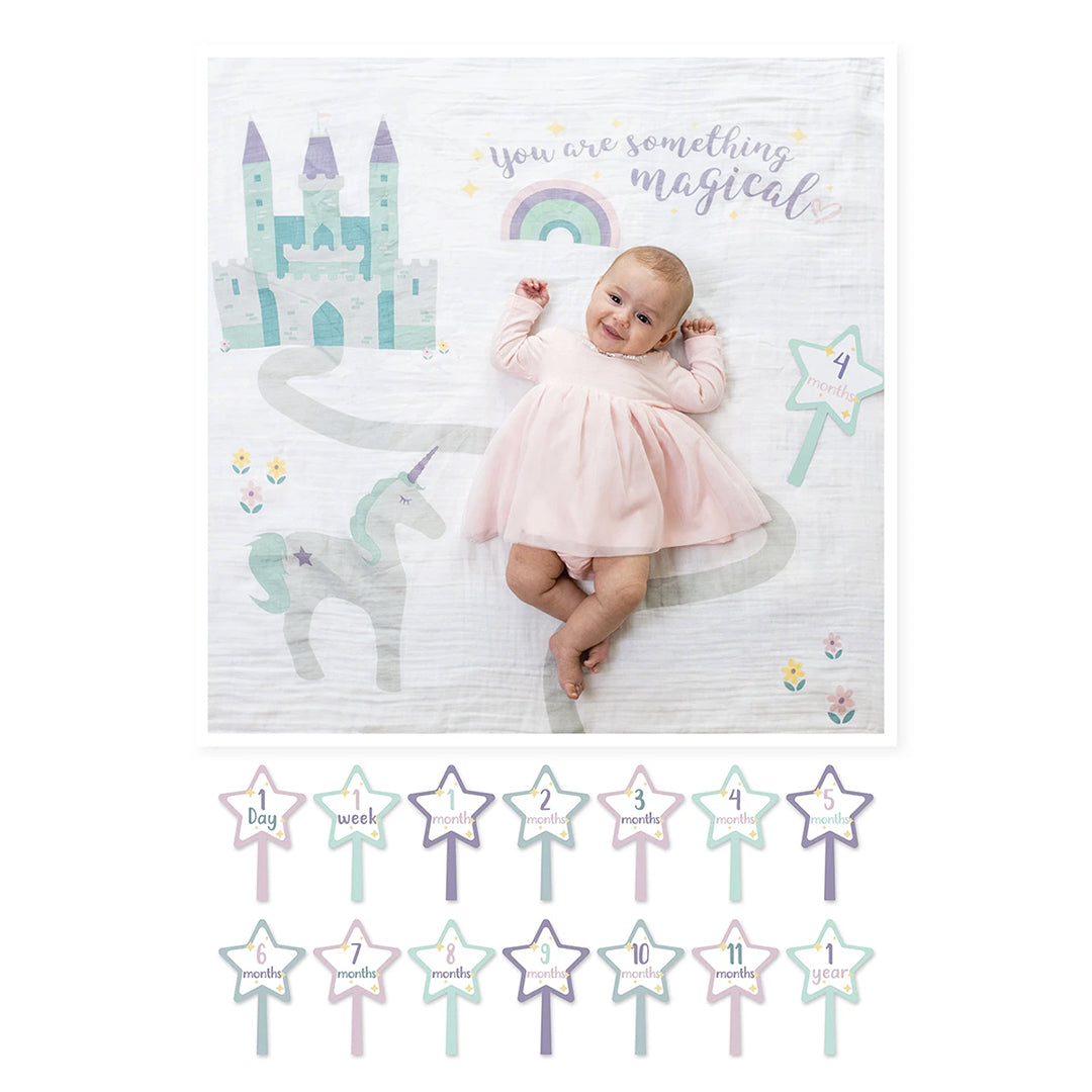 Lulujo Baby Milestone Blanket and Card Set