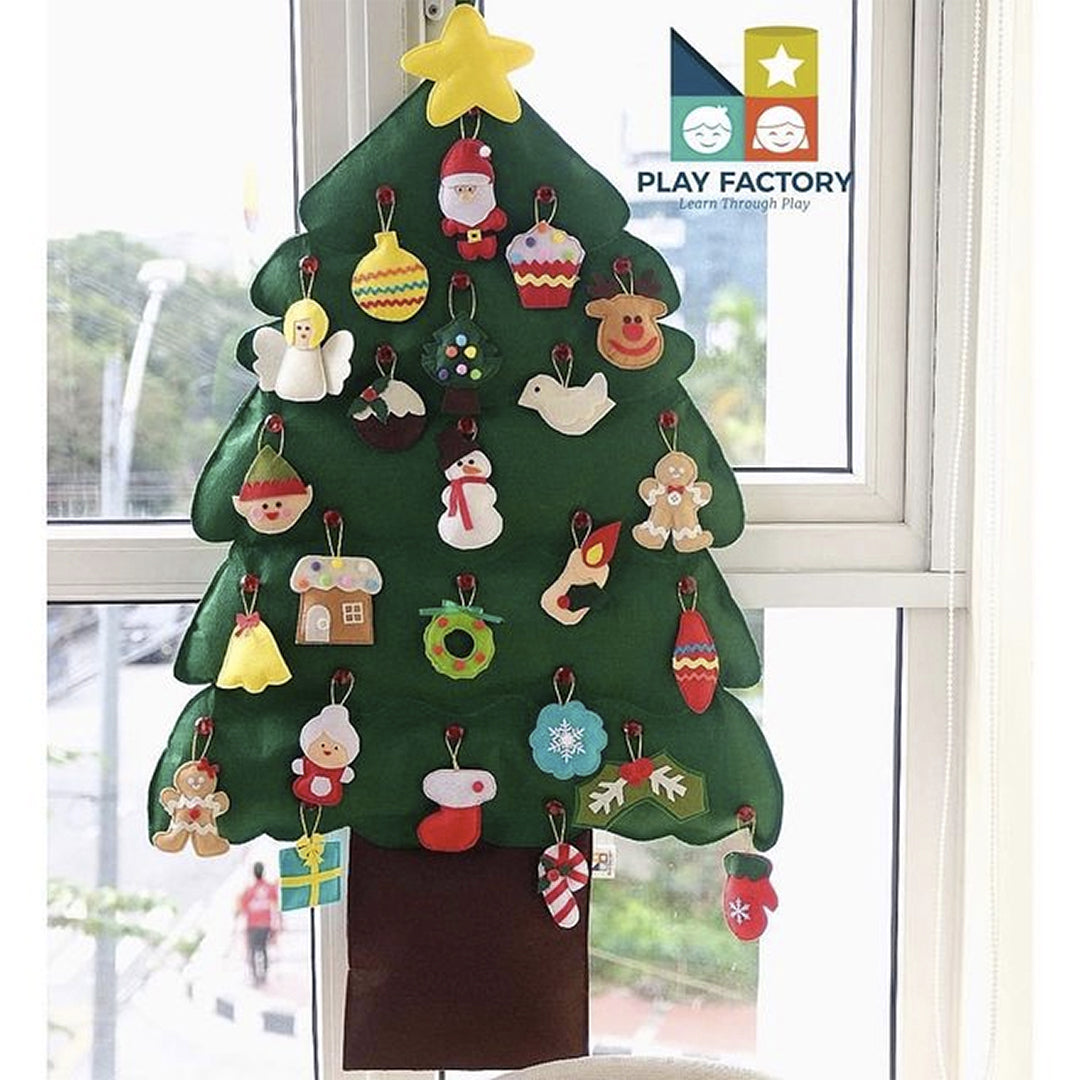 Play Factory Christmas Wall Tree