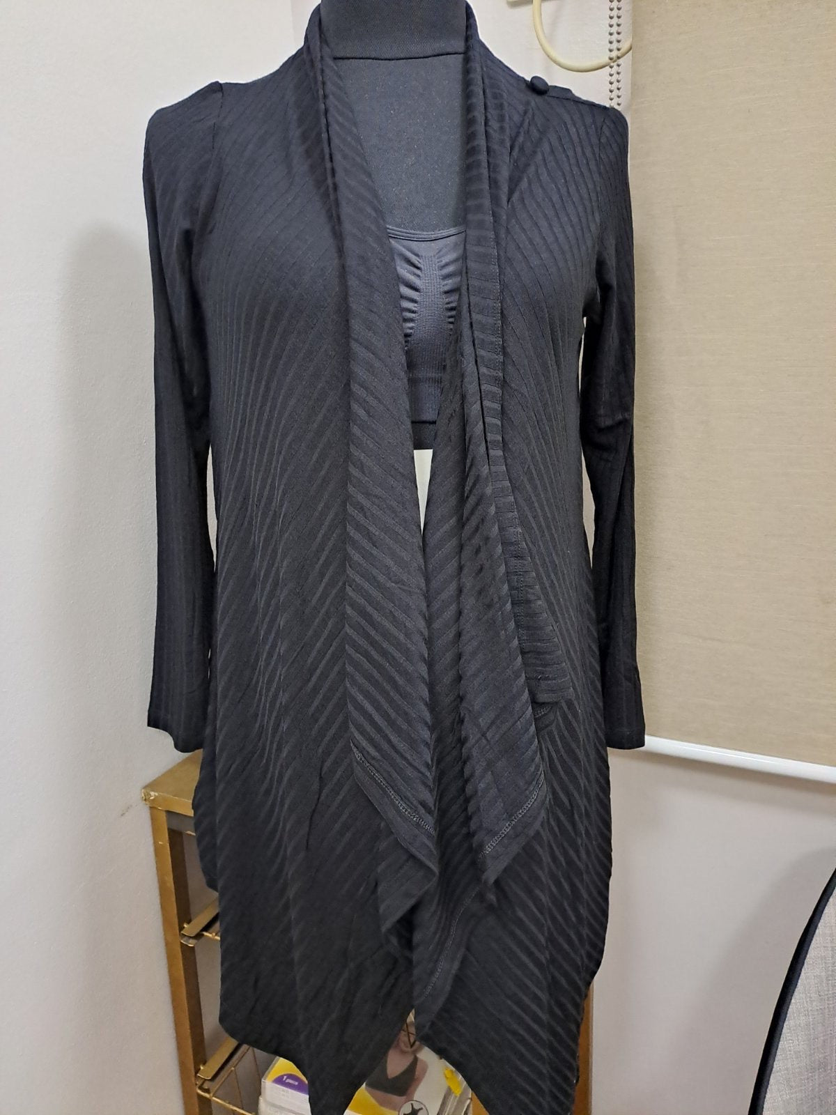 Love Mama Lana Cardigan/Nursing Cover