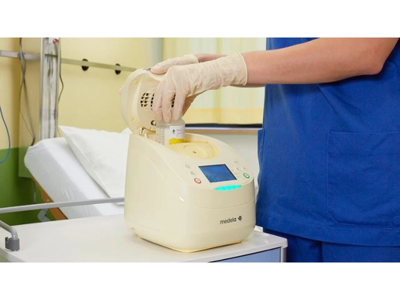 Medela Calesca Warming and Thawing Device