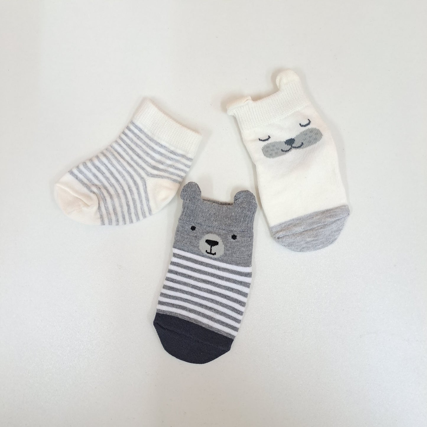 Pitcheco Grey Bear Socks