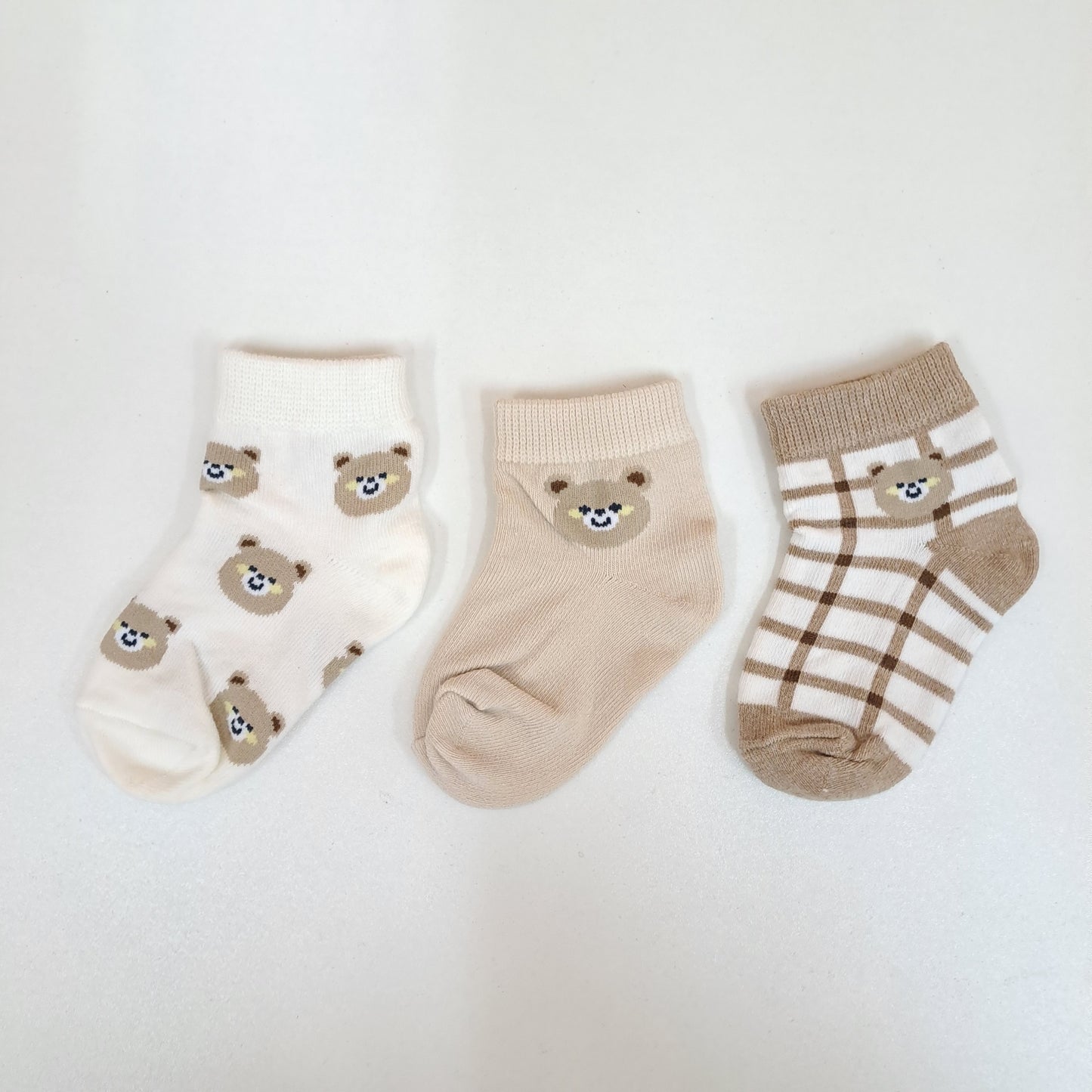 Pitcheco Korean Bear Socks