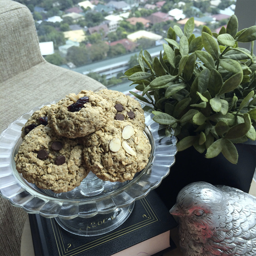 Mommy Treats Lactation/Prenatal Oatmeal Cookies